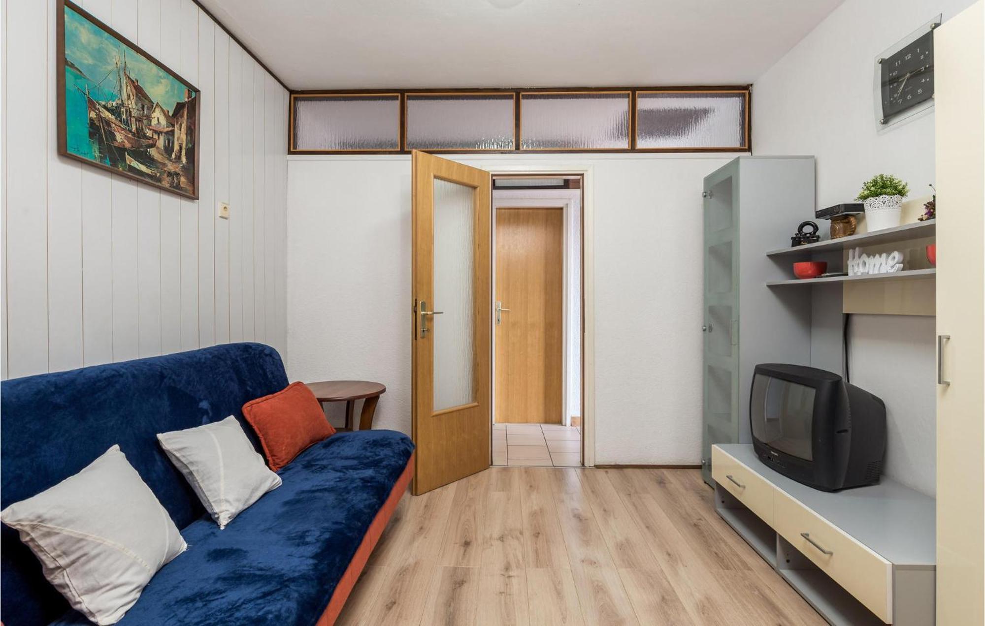 Amazing Apartment In Senj With House Sea View Exterior photo
