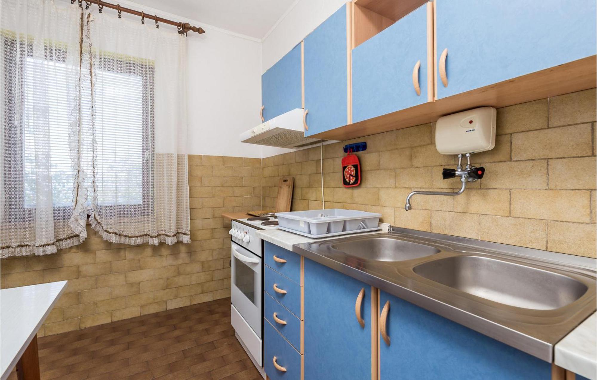 Amazing Apartment In Senj With House Sea View Exterior photo